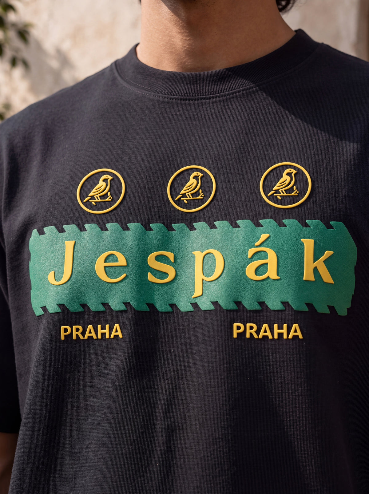 JESPAK EMBOSSED ICON STRIP PREMIUM T-SHIRT