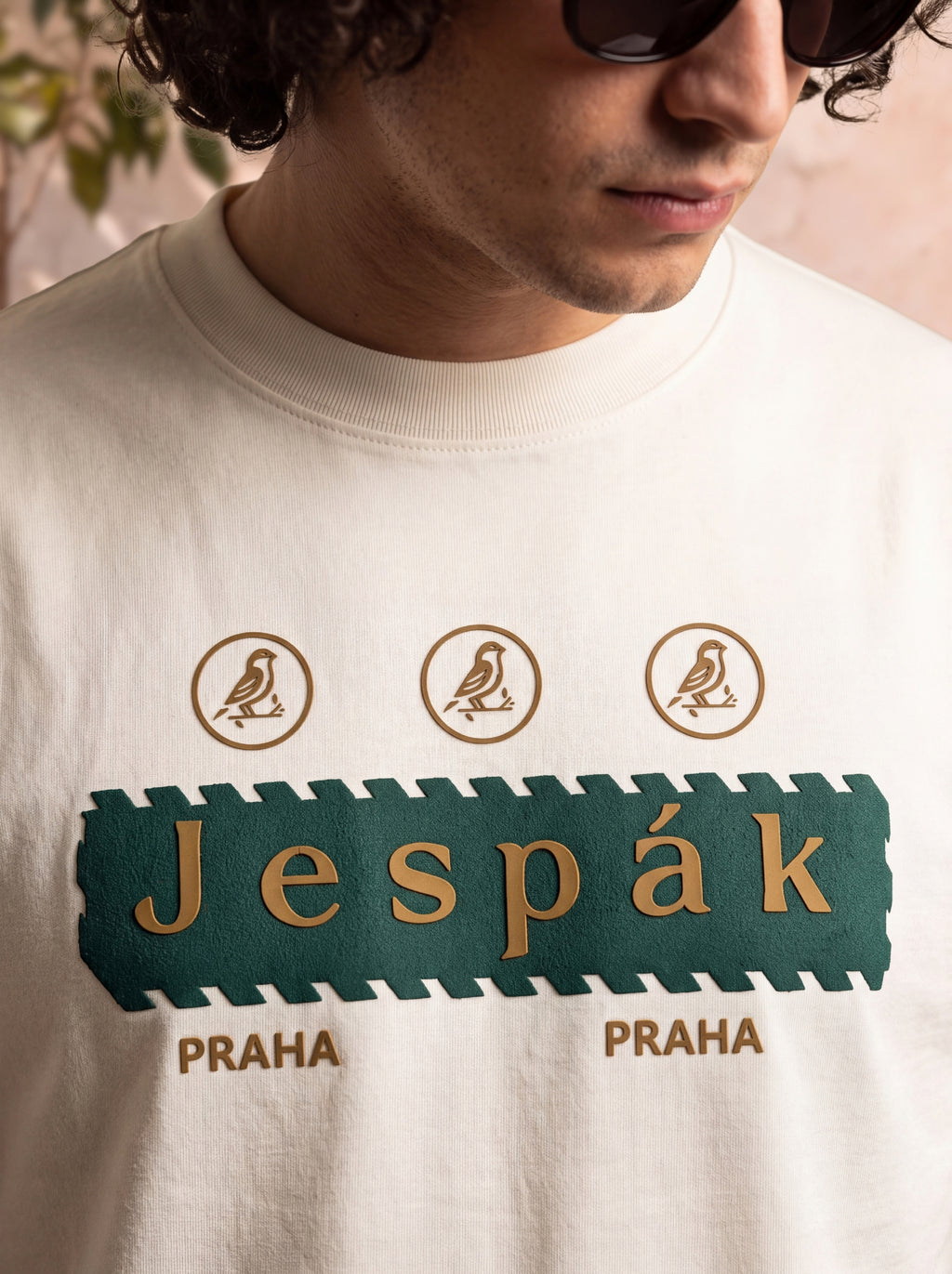 JESPAK EMBOSSED ICON STRIP PREMIUM T-SHIRT