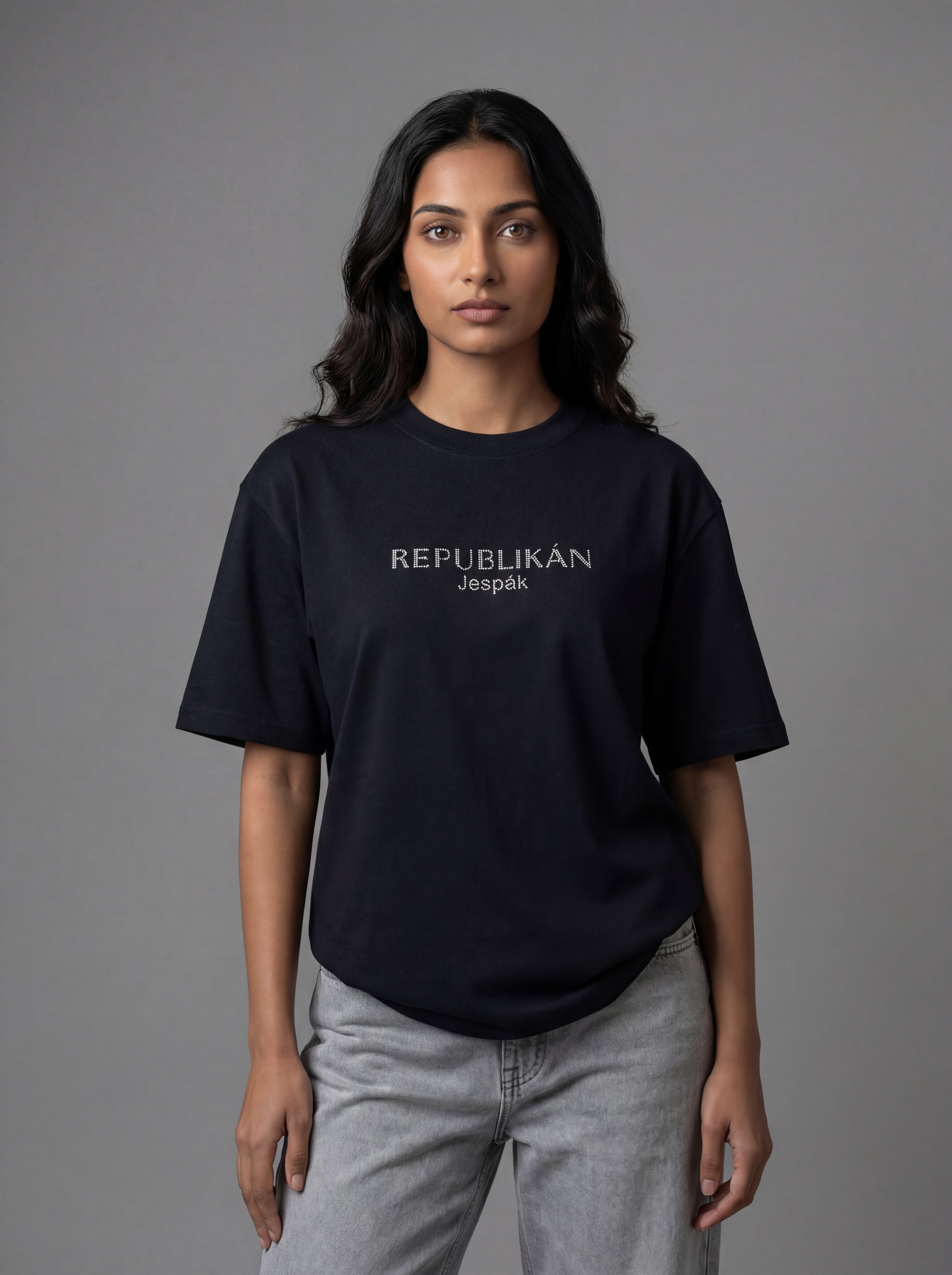 REPUBLIKÁN DIAMOND TYPOGRAPHY OVERSIZED T-SHIRT