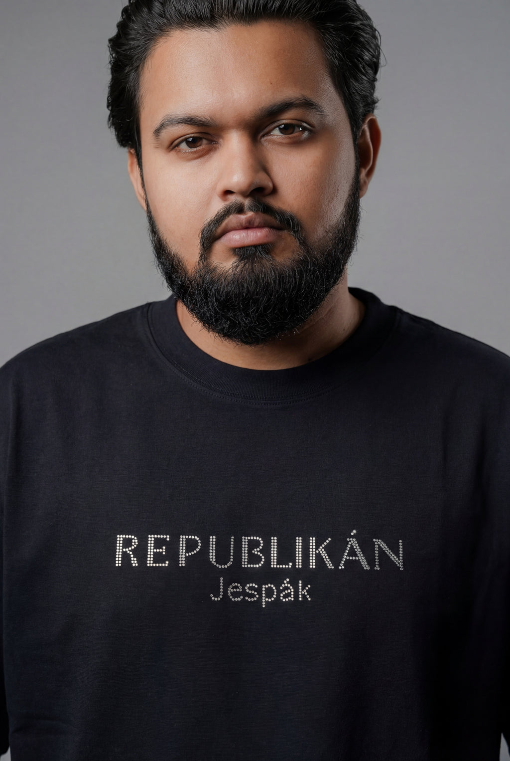 REPUBLIKÁN DIAMOND TYPOGRAPHY OVERSIZED T-SHIRT
