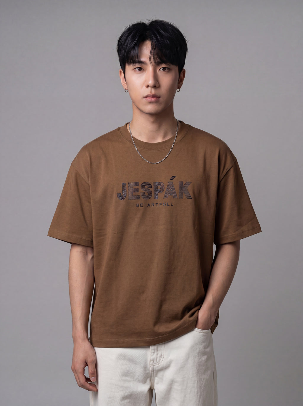 JESPAK DIAMOND DOT TYPOGRAPHY PREMIUM T-SHIRT