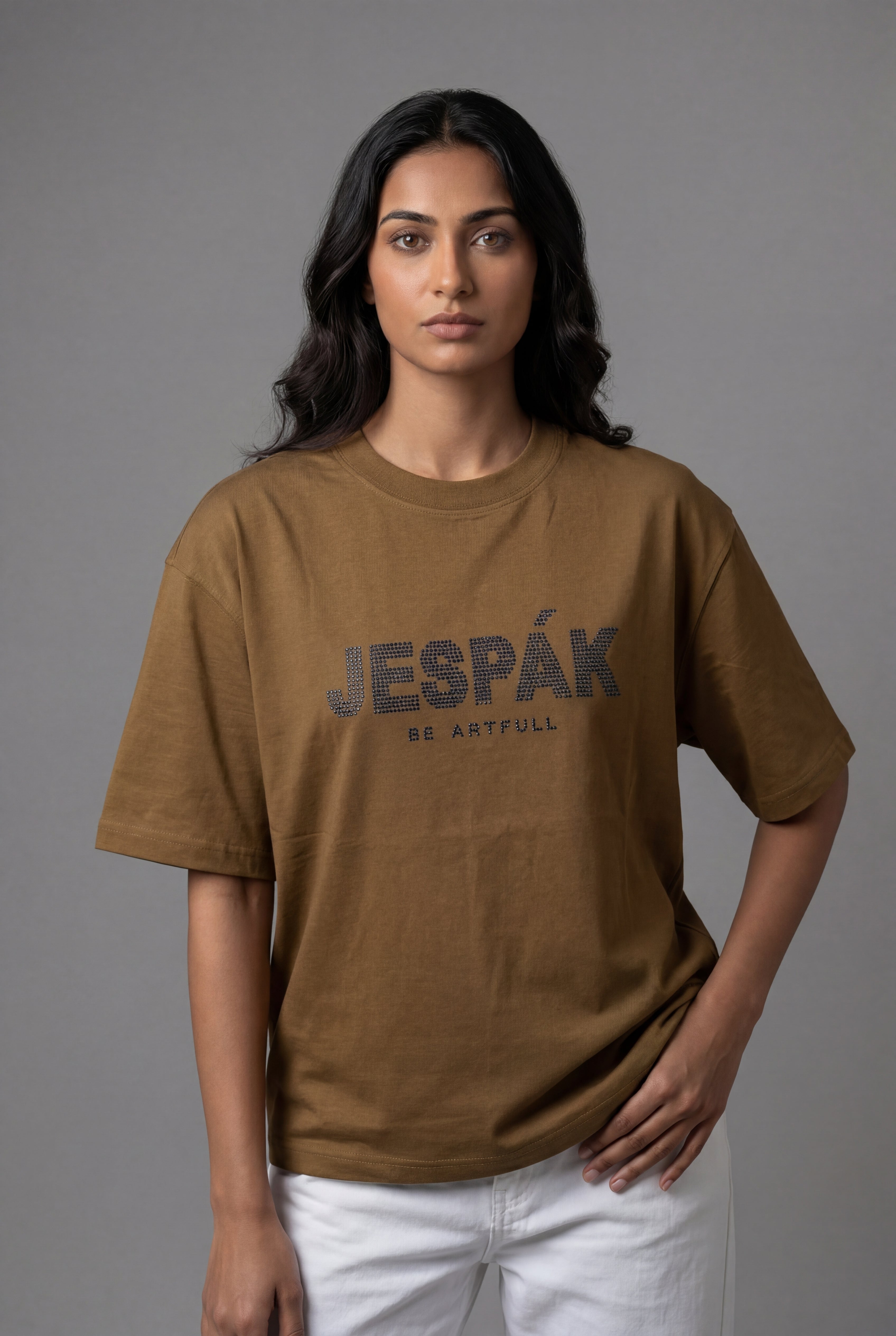 JESPAK DIAMOND DOT TYPOGRAPHY PREMIUM T-SHIRT