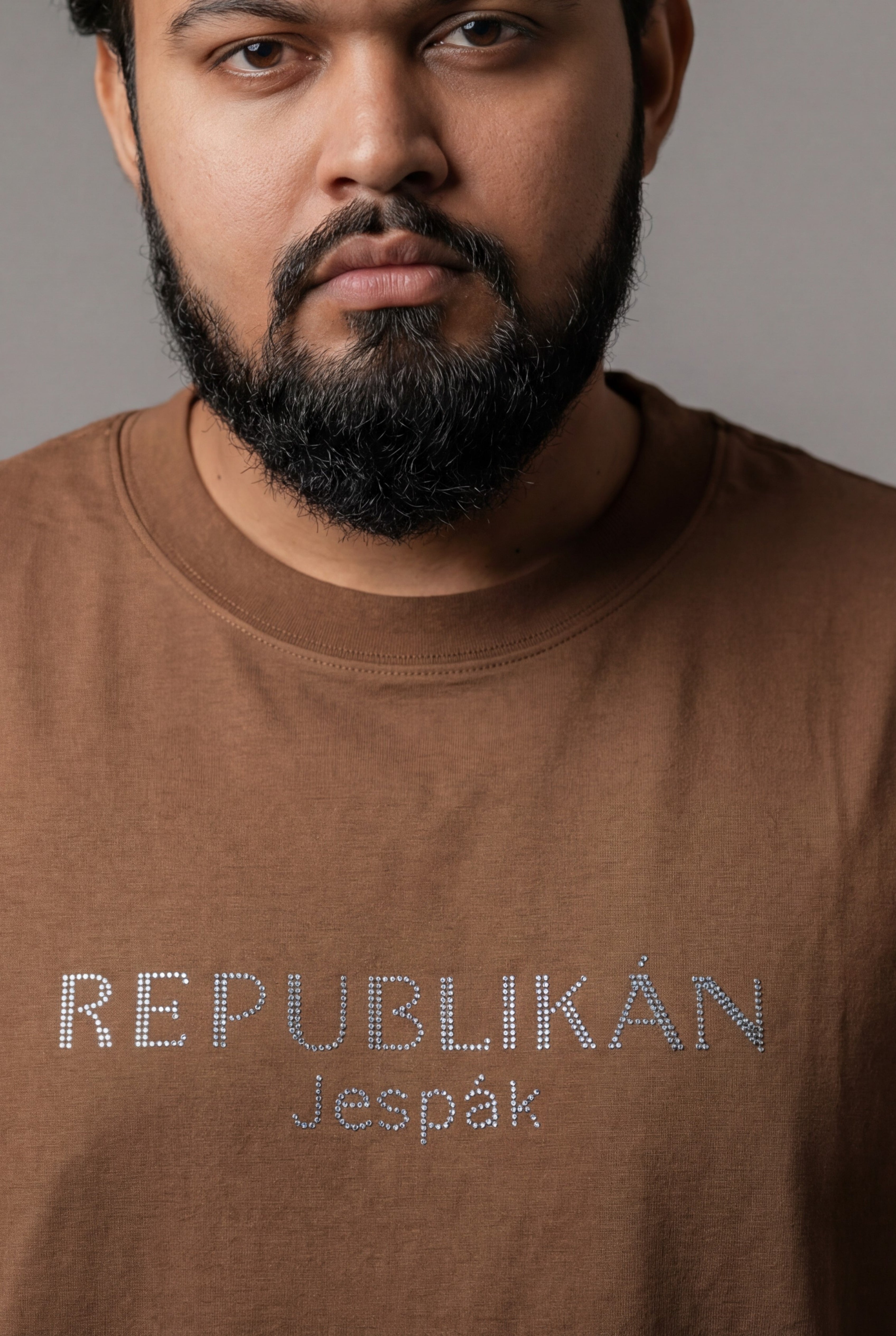 REPUBLIKÁN DIAMOND TYPOGRAPHY OVERSIZED T-SHIRT