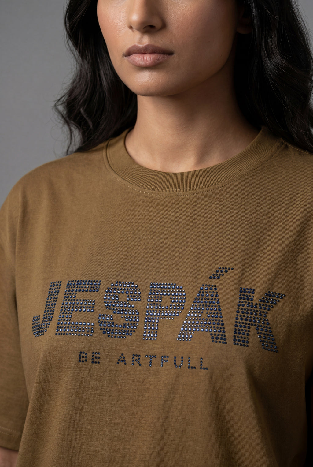 JESPAK DIAMOND DOT TYPOGRAPHY PREMIUM T-SHIRT