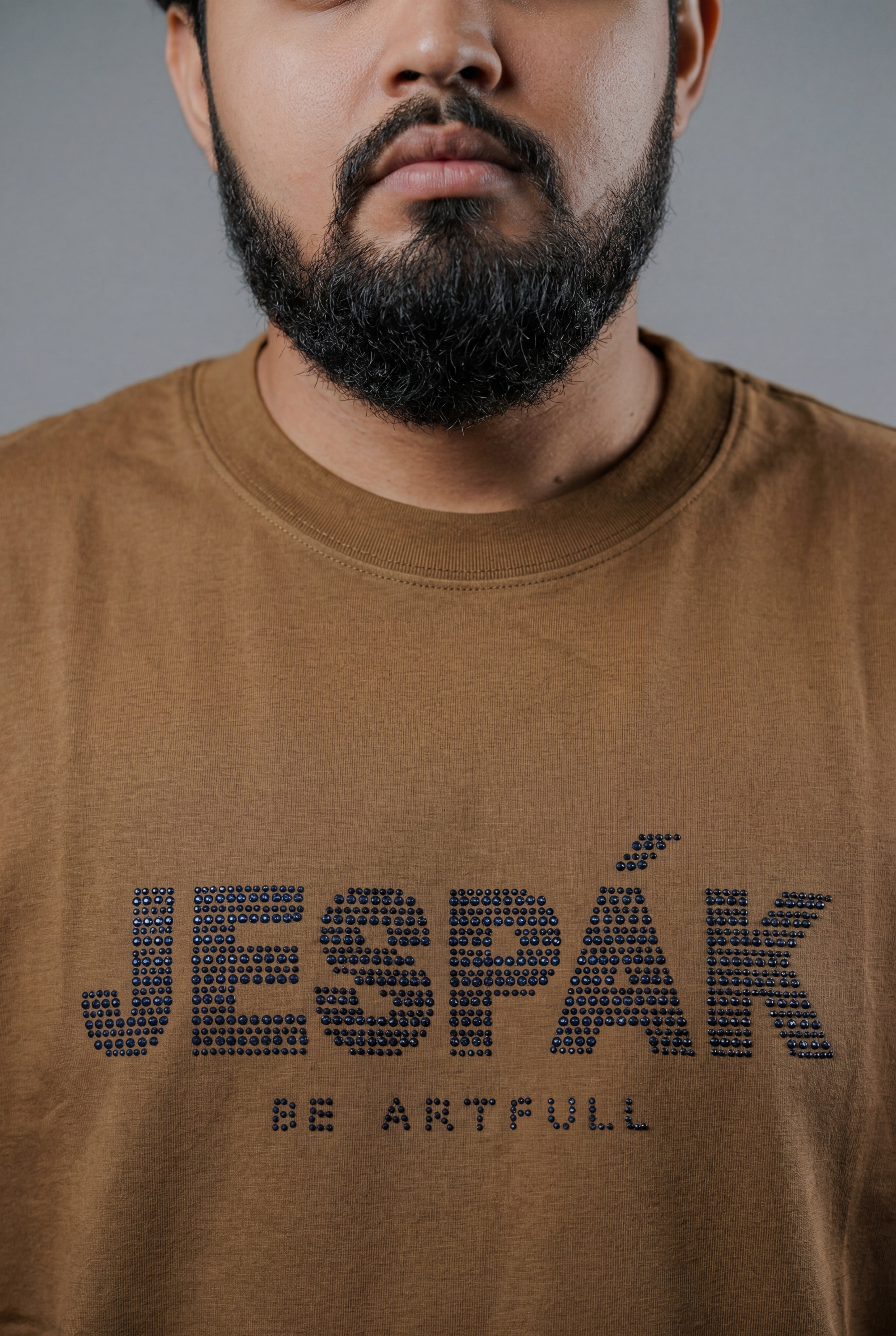 JESPAK DIAMOND DOT TYPOGRAPHY PREMIUM T-SHIRT