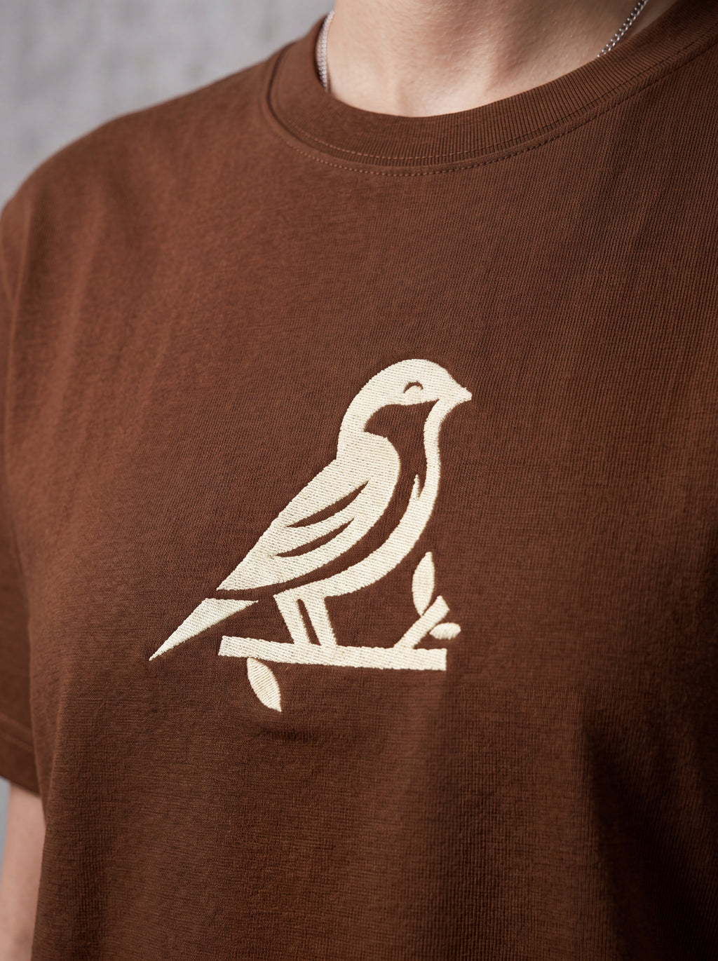 JESPÁK SIGNATURE BIRD EMBROIDERED OVERSIZED T-SHIRT