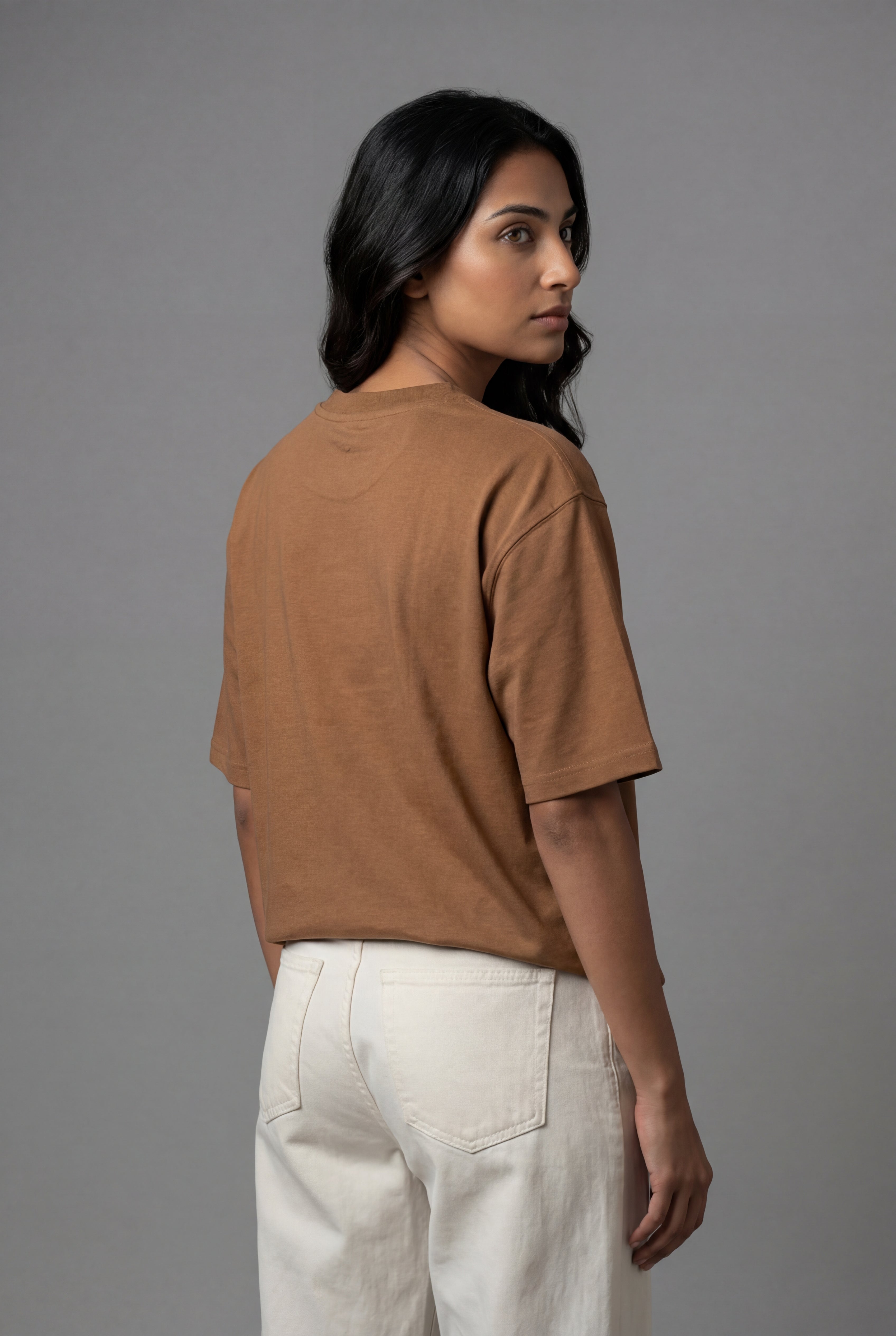 JESPÁK PRAHA HAT DESIGN OVERSIZED T-SHIRT