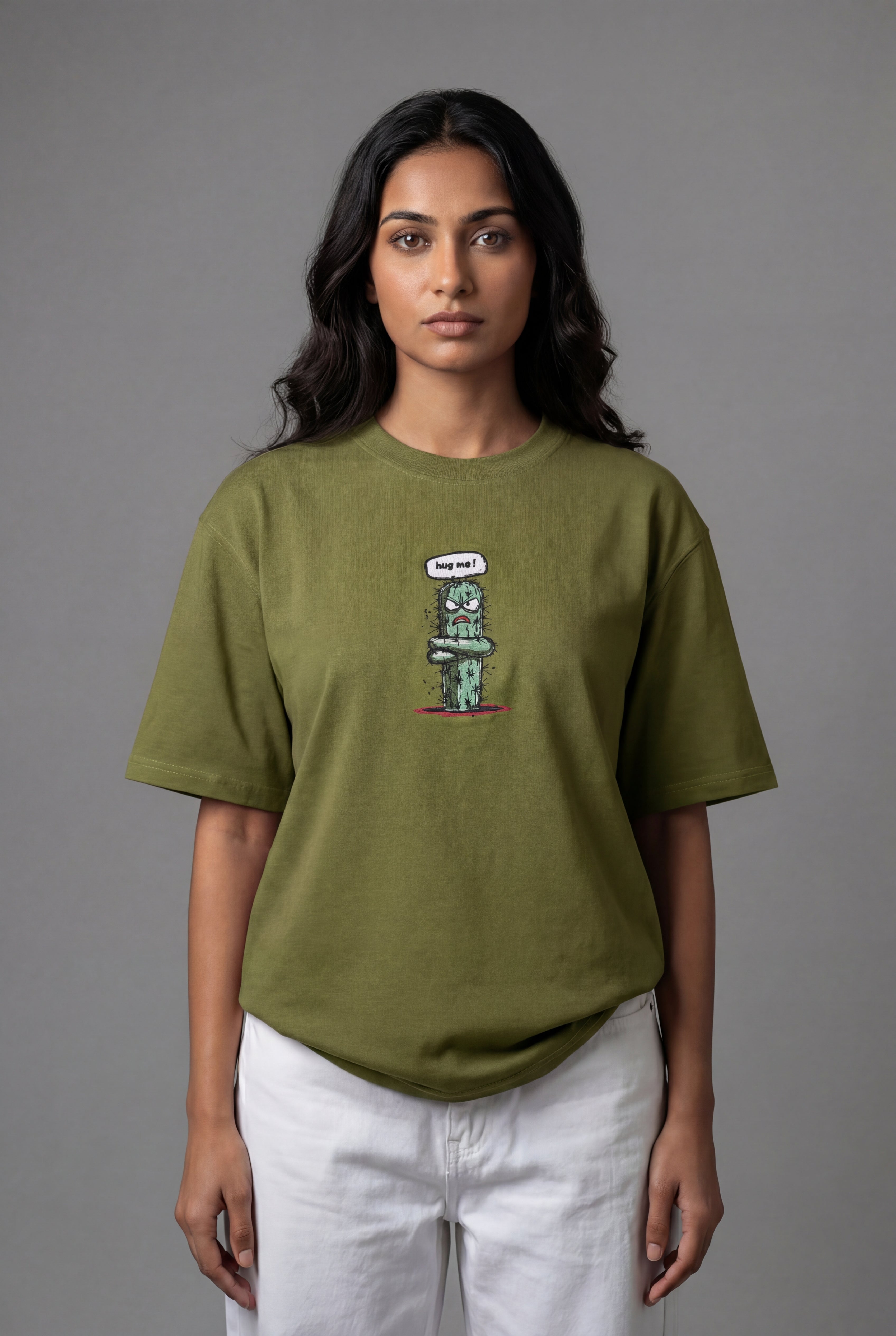 HUG ME CACTUS OVERSIZED EMBROIDERED T-SHIRT