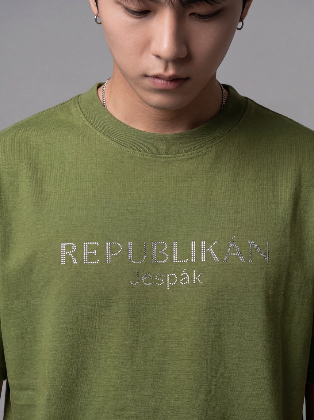 REPUBLIKÁN DIAMOND TYPOGRAPHY OVERSIZED T-SHIRT