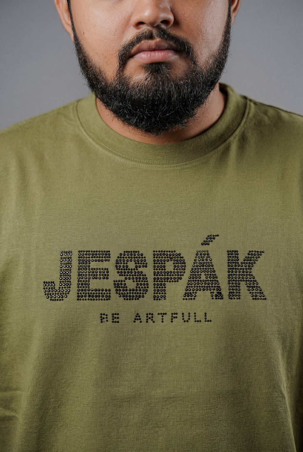 JESPAK DIAMOND DOT TYPOGRAPHY PREMIUM T-SHIRT