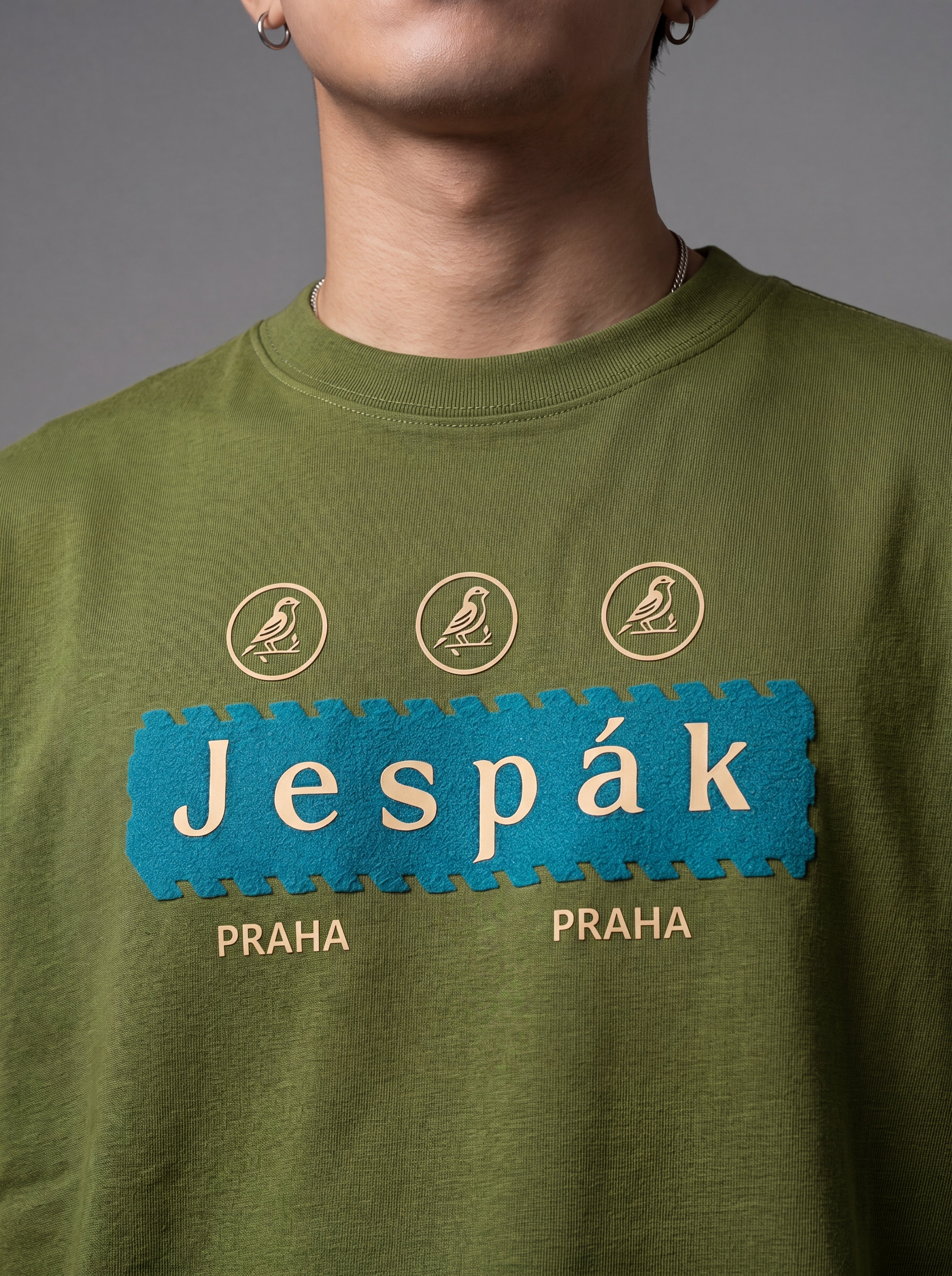 JESPAK EMBOSSED ICON STRIP PREMIUM T-SHIRT