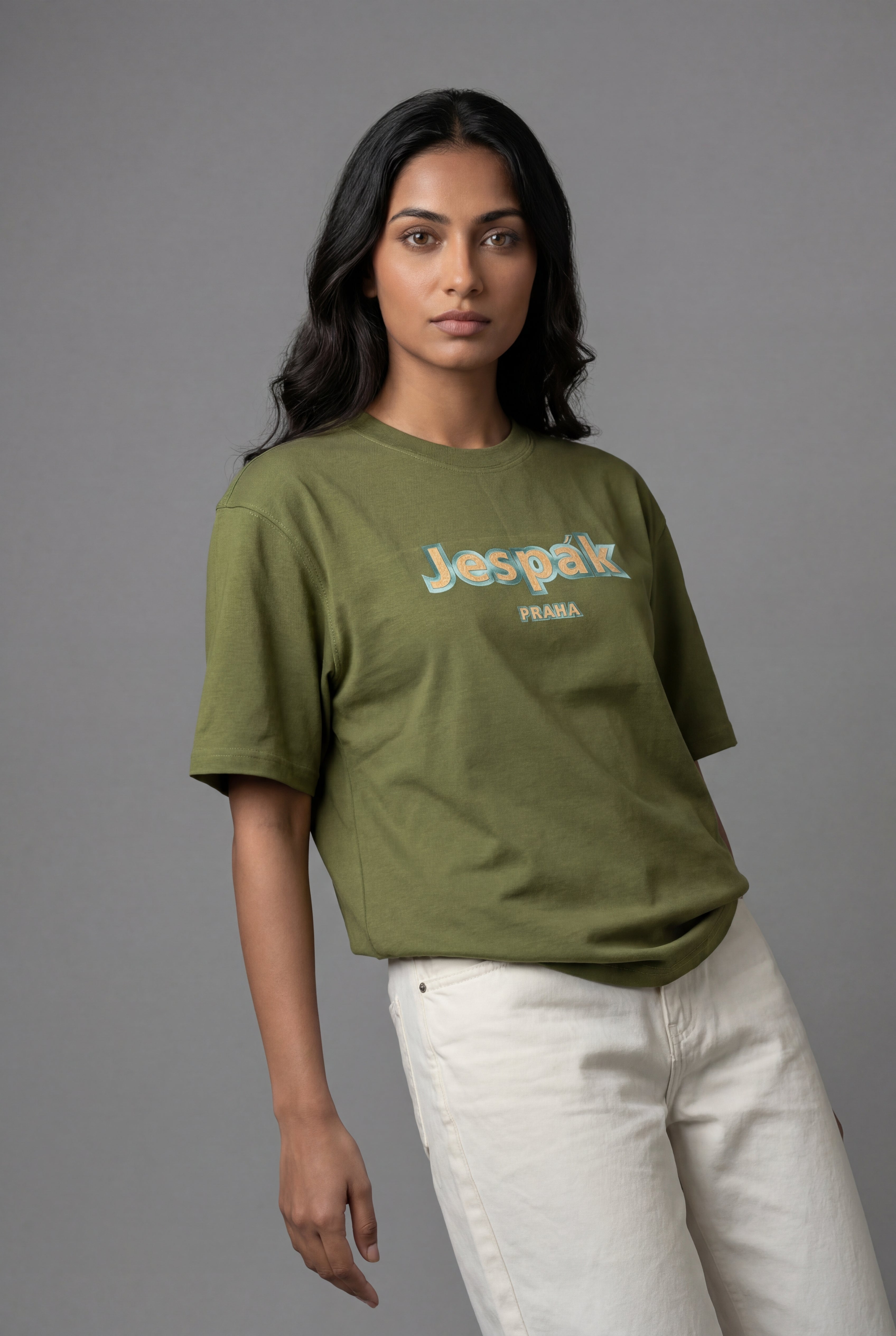 JESPÁK PRAHA EMBOSSED GRAPHIC T-SHIRT
