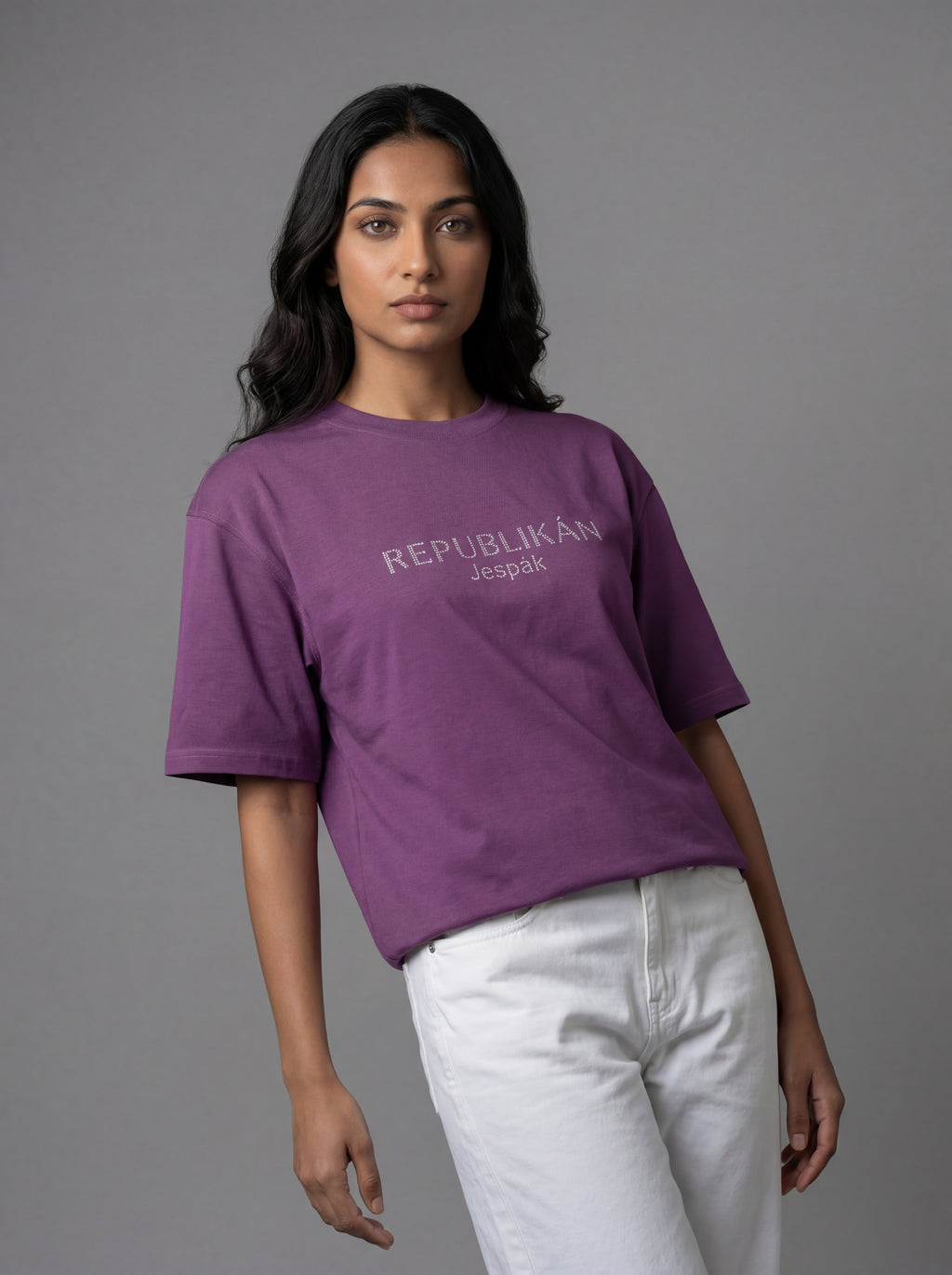 REPUBLIKÁN DIAMOND TYPOGRAPHY OVERSIZED T-SHIRT