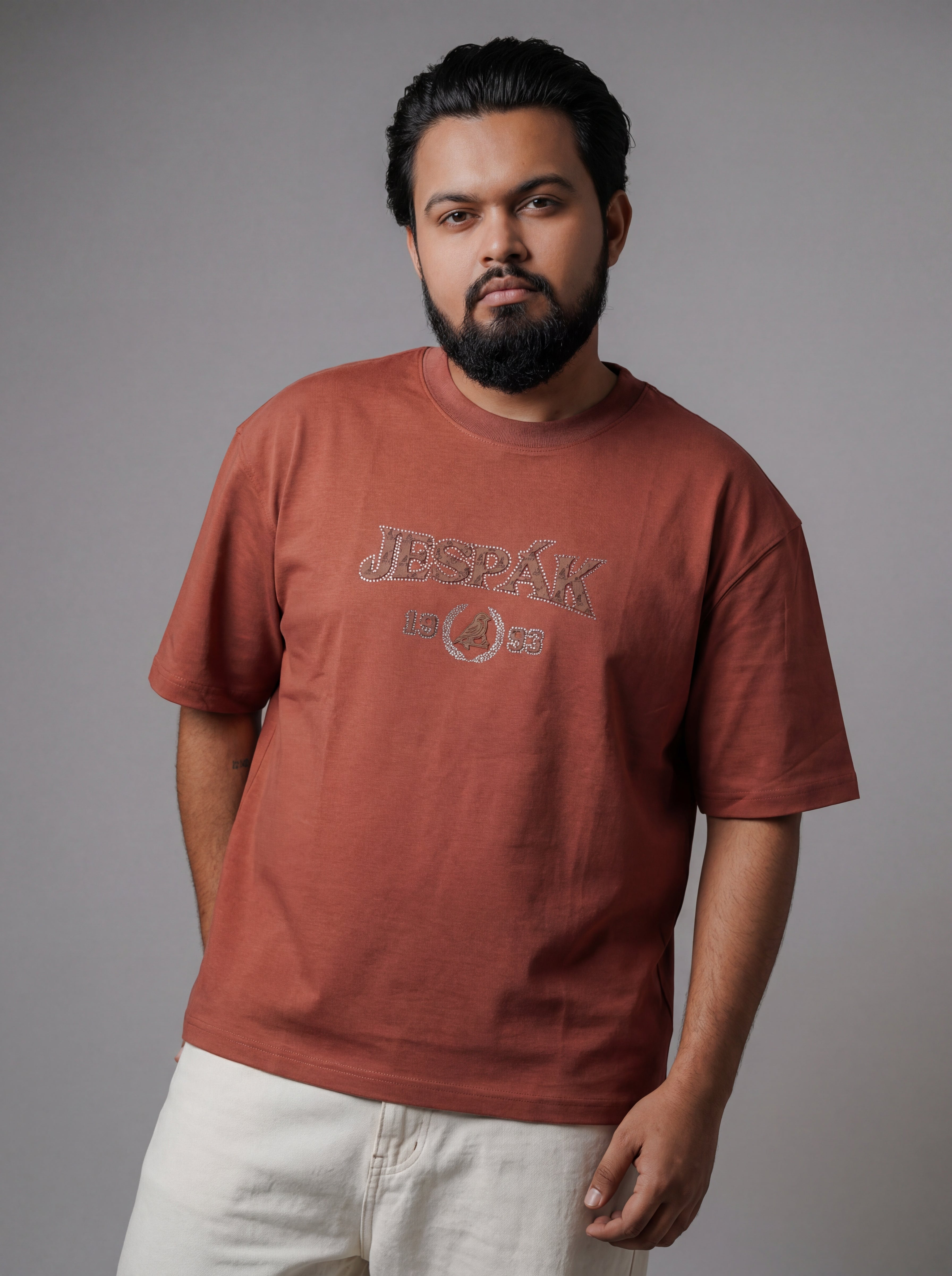 JESPAK HERITAGE DIAMOND EMBOSSED PATCH T-SHIRT