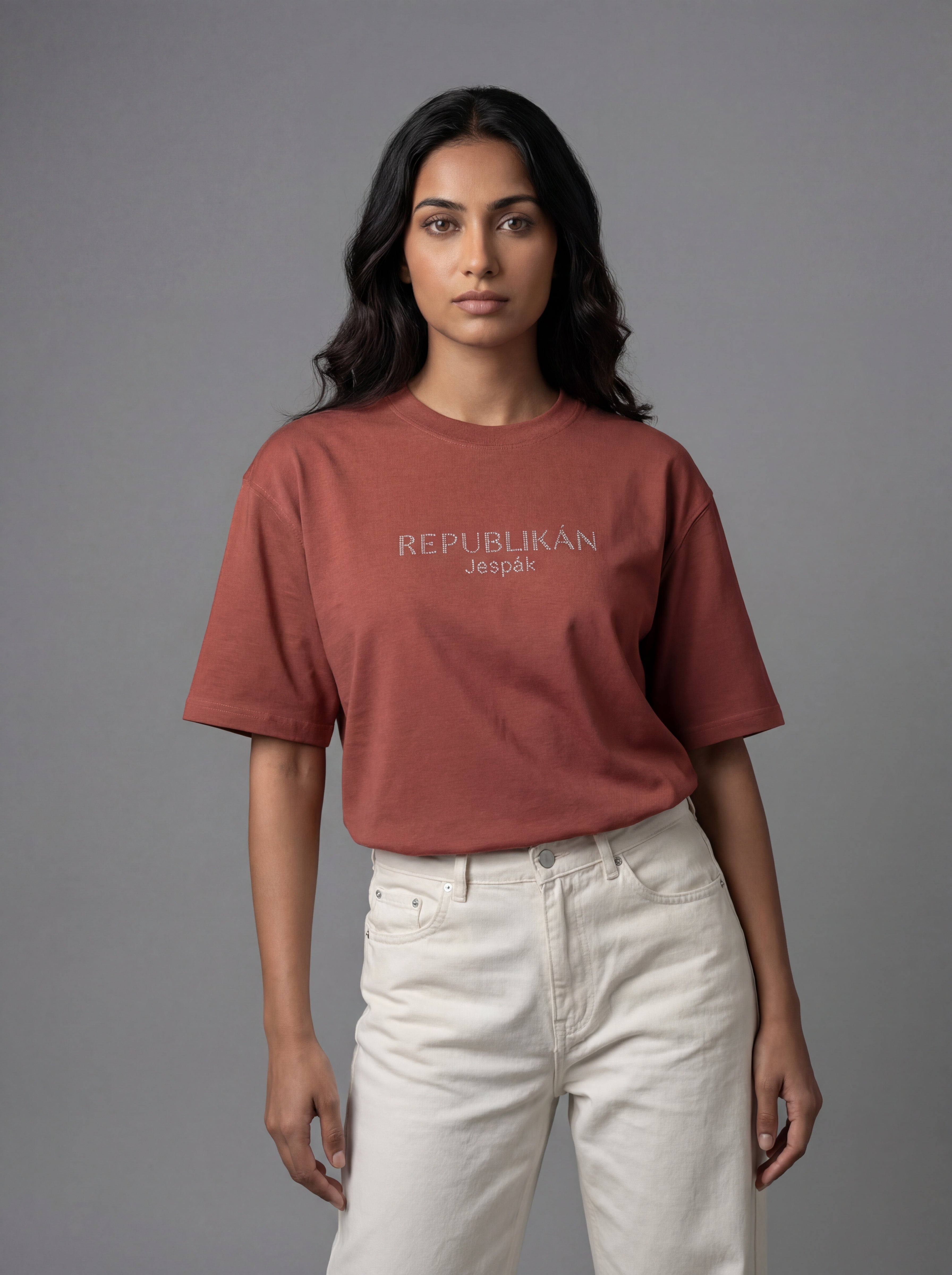 REPUBLIKÁN DIAMOND TYPOGRAPHY OVERSIZED T-SHIRT