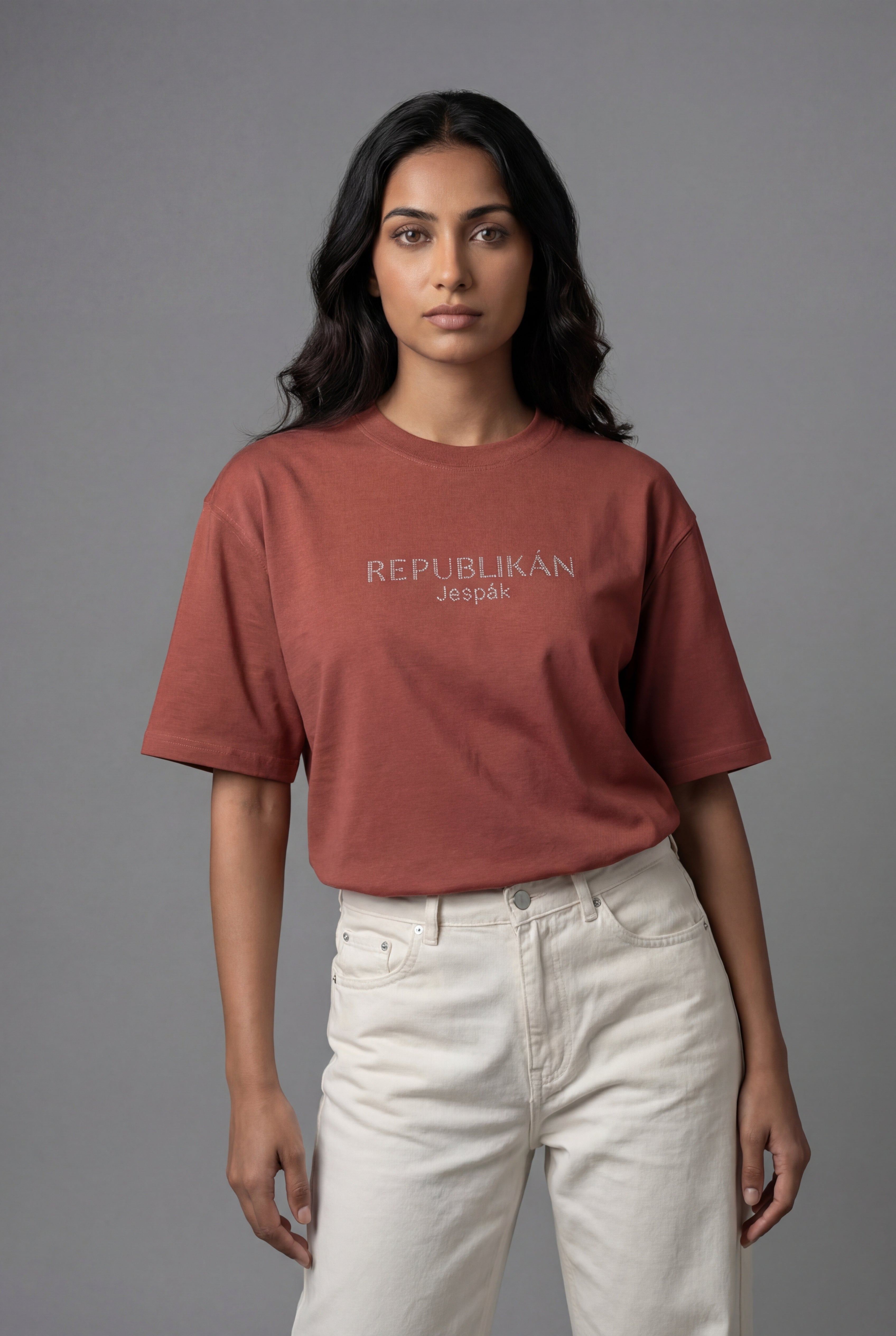 REPUBLIKÁN DIAMOND TYPOGRAPHY OVERSIZED T-SHIRT