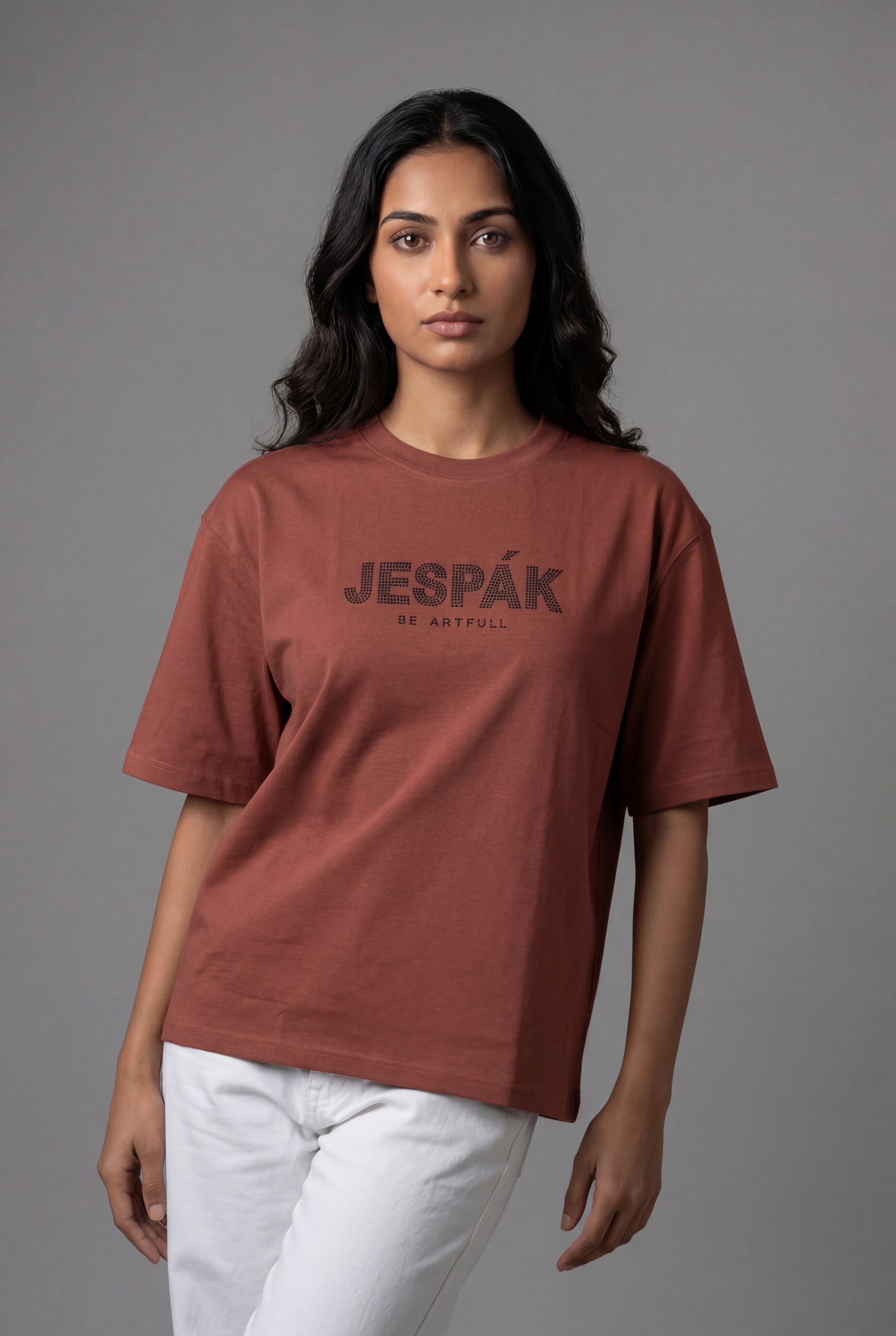 JESPAK DIAMOND DOT TYPOGRAPHY PREMIUM T-SHIRT