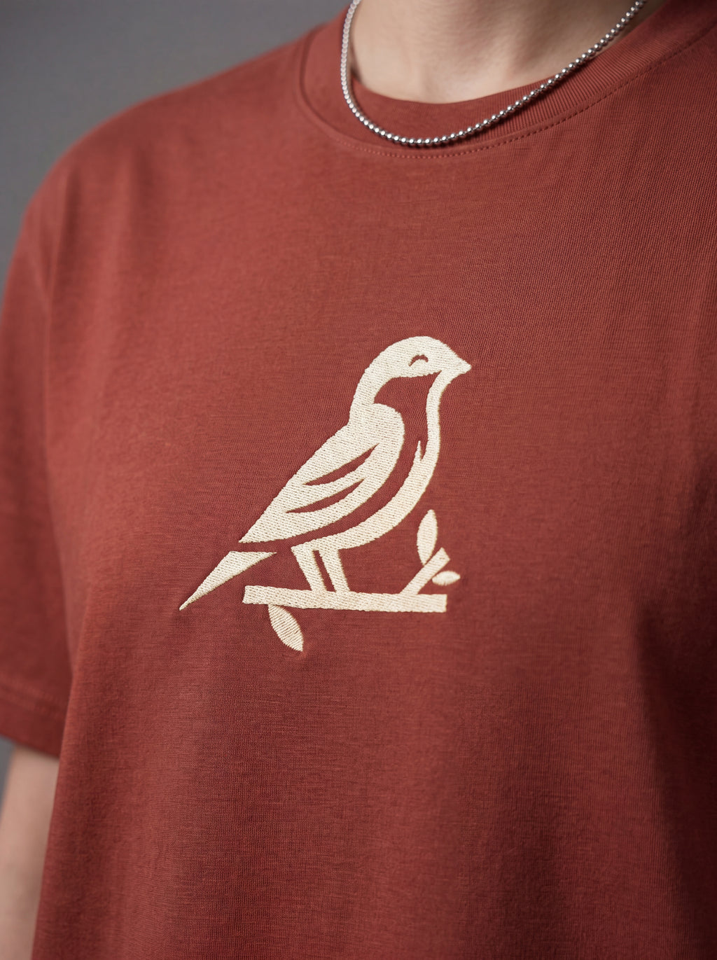 JESPÁK SIGNATURE BIRD EMBROIDERED OVERSIZED T-SHIRT