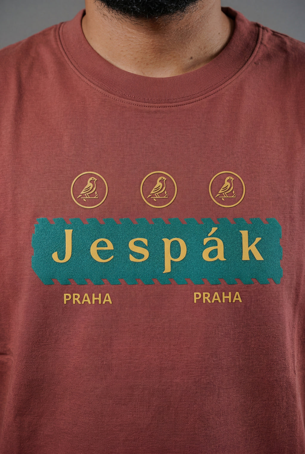 JESPAK EMBOSSED ICON STRIP PREMIUM T-SHIRT