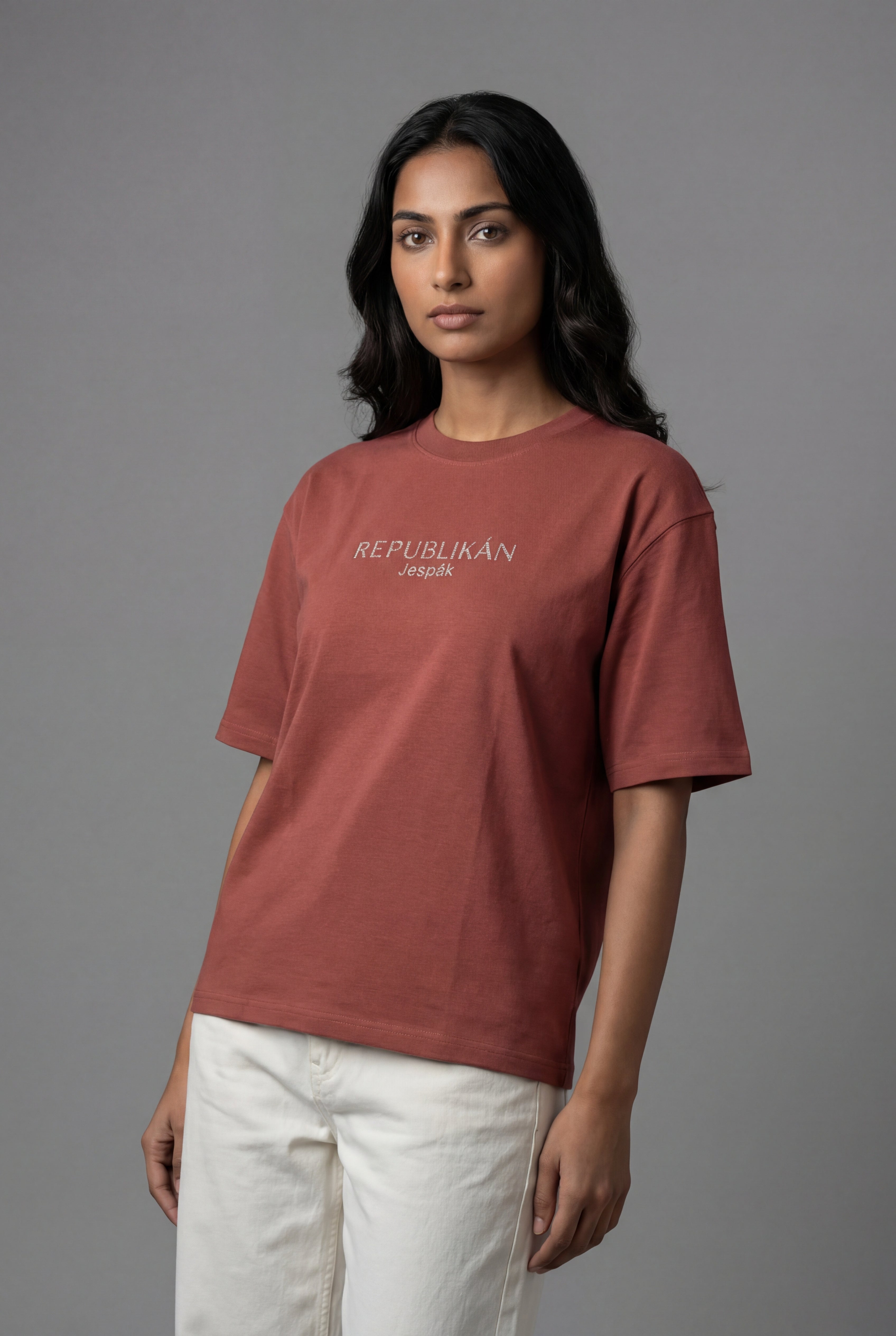 REPUBLIKÁN DIAMOND TYPOGRAPHY OVERSIZED T-SHIRT