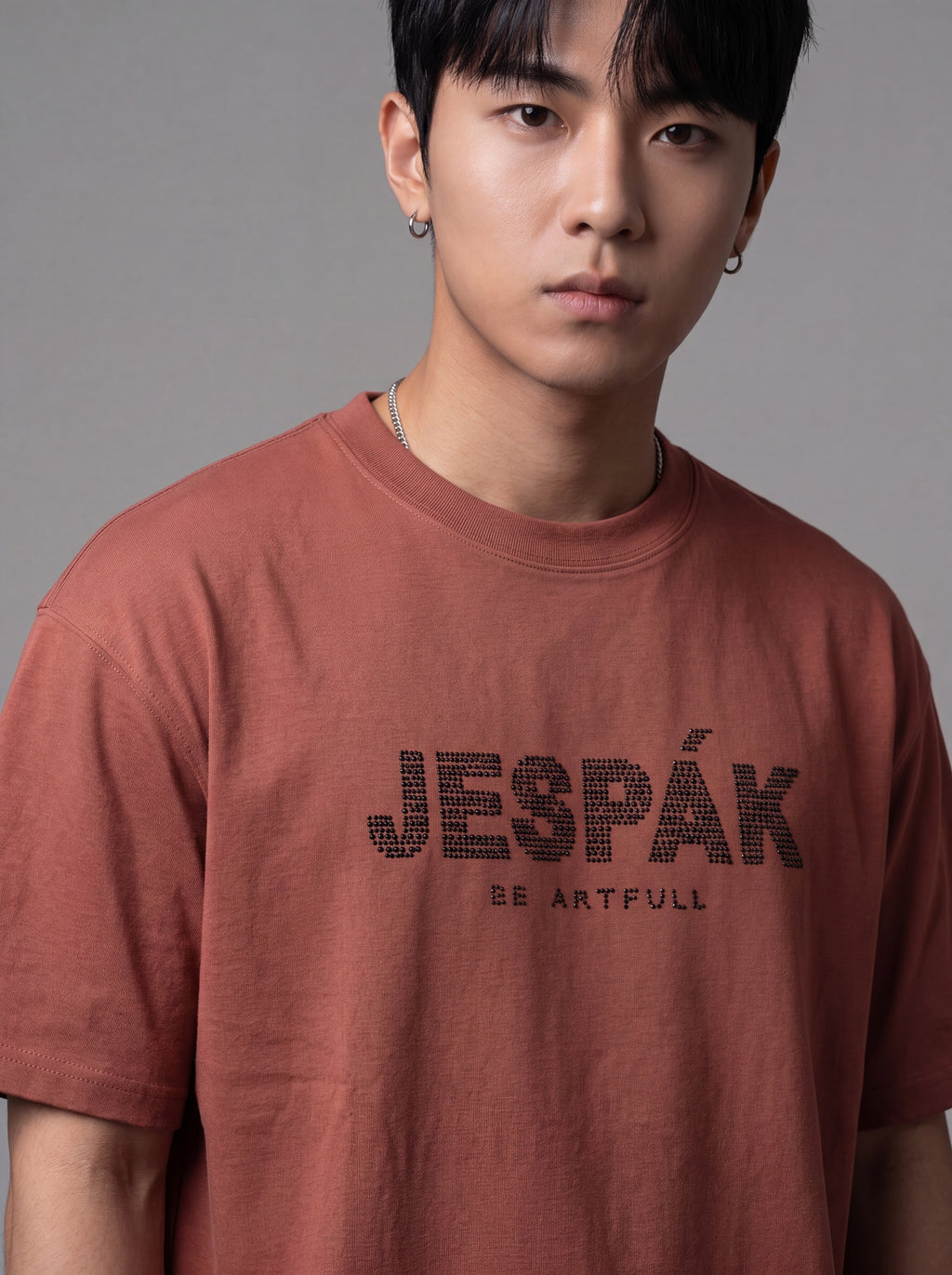 JESPAK DIAMOND DOT TYPOGRAPHY PREMIUM T-SHIRT