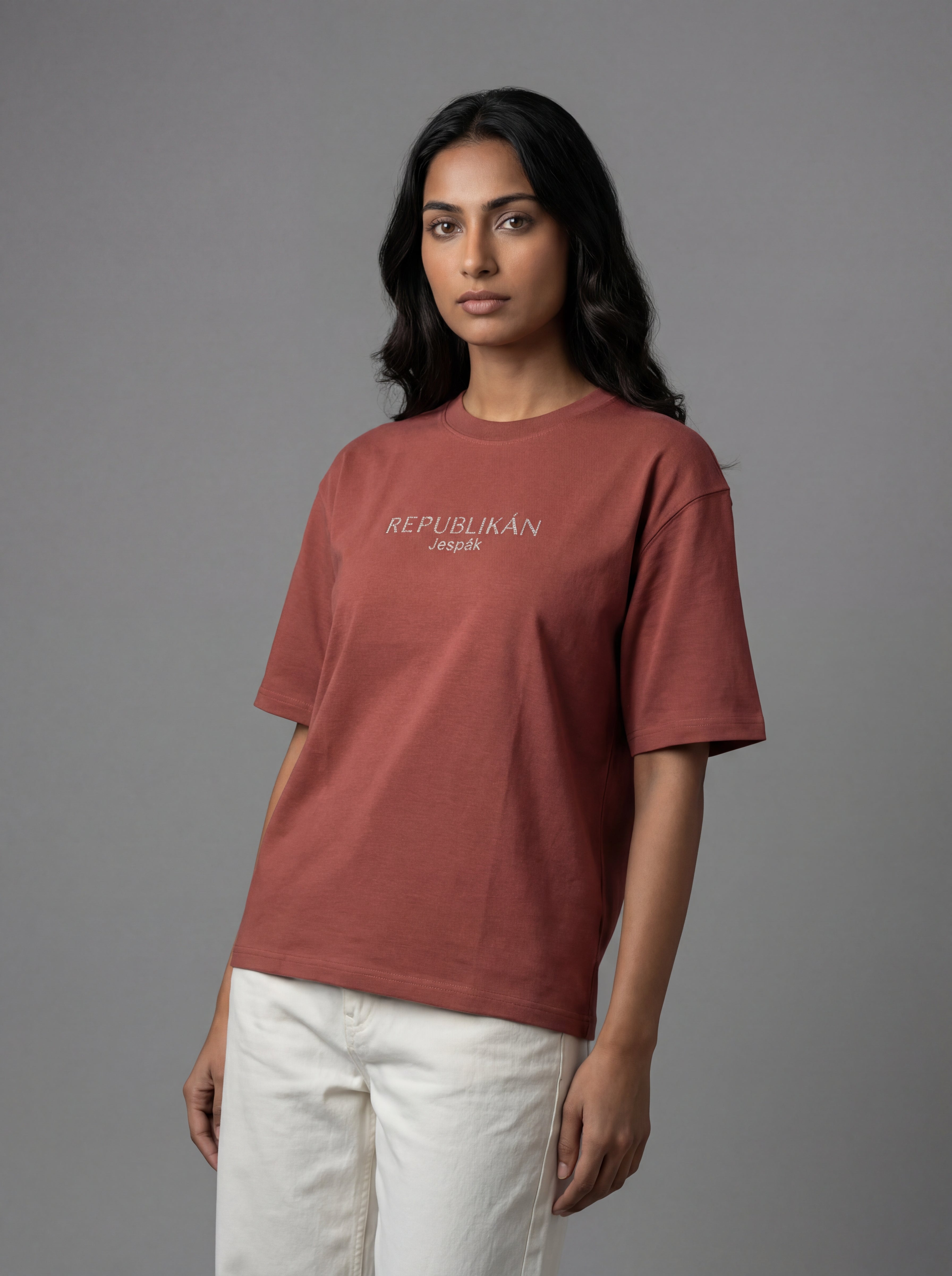 REPUBLIKÁN DIAMOND TYPOGRAPHY OVERSIZED T-SHIRT