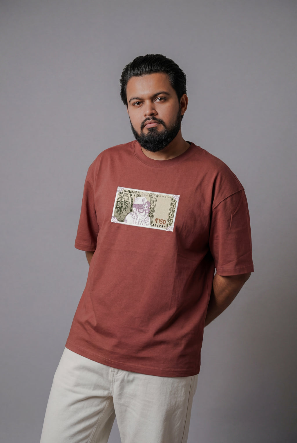 JESPÁK CURRENCY EMBROIDERY DESIGN T-SHIRT