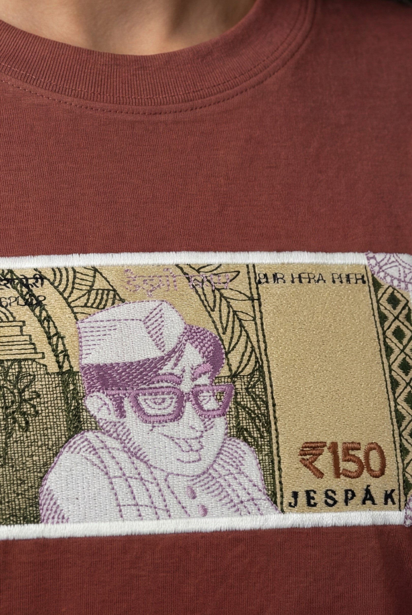 JESPÁK CURRENCY EMBROIDERY DESIGN T-SHIRT