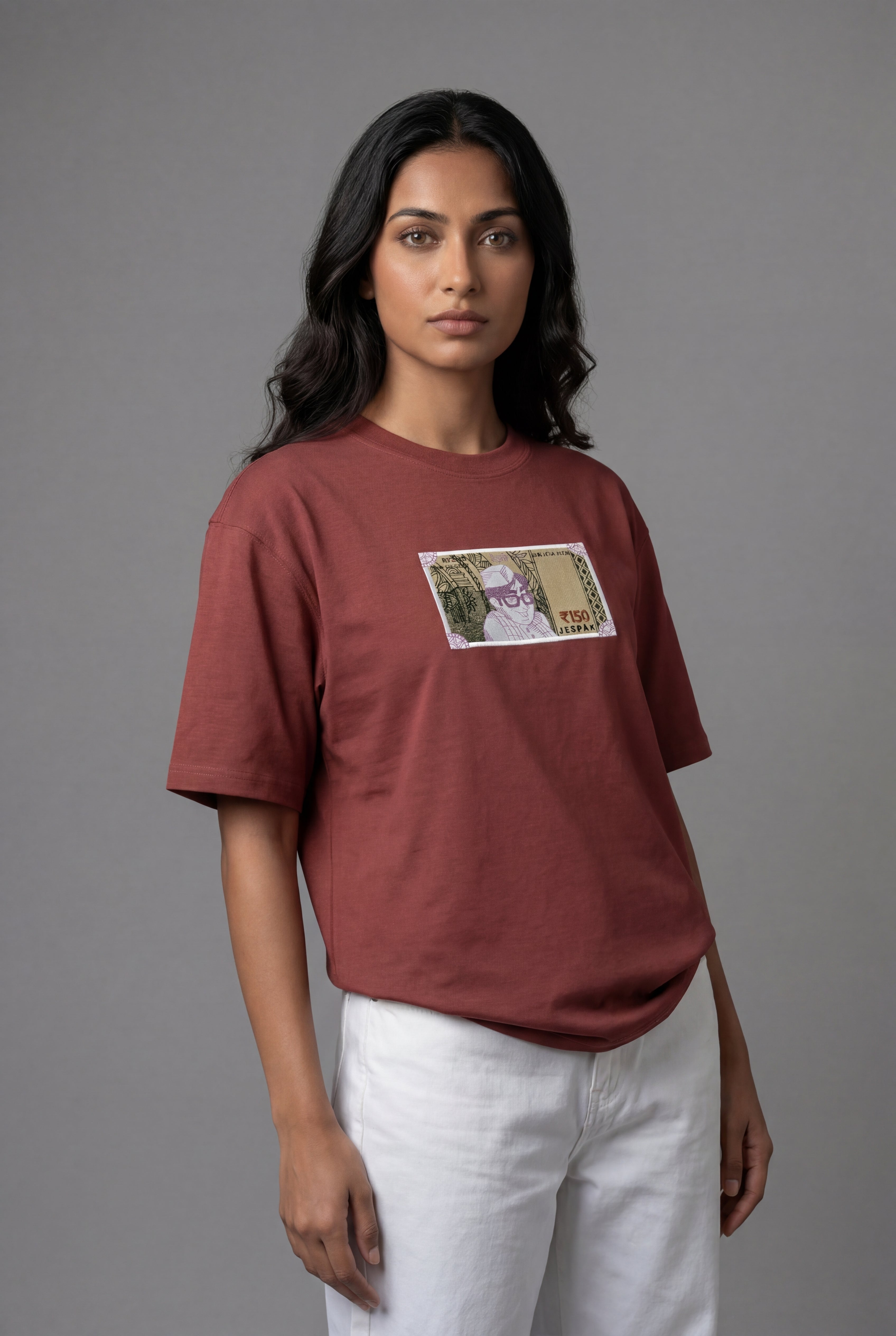 JESPÁK CURRENCY EMBROIDERY DESIGN T-SHIRT