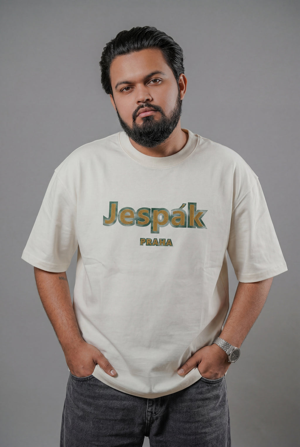 JESPÁK PRAHA EMBOSSED GRAPHIC T-SHIRT