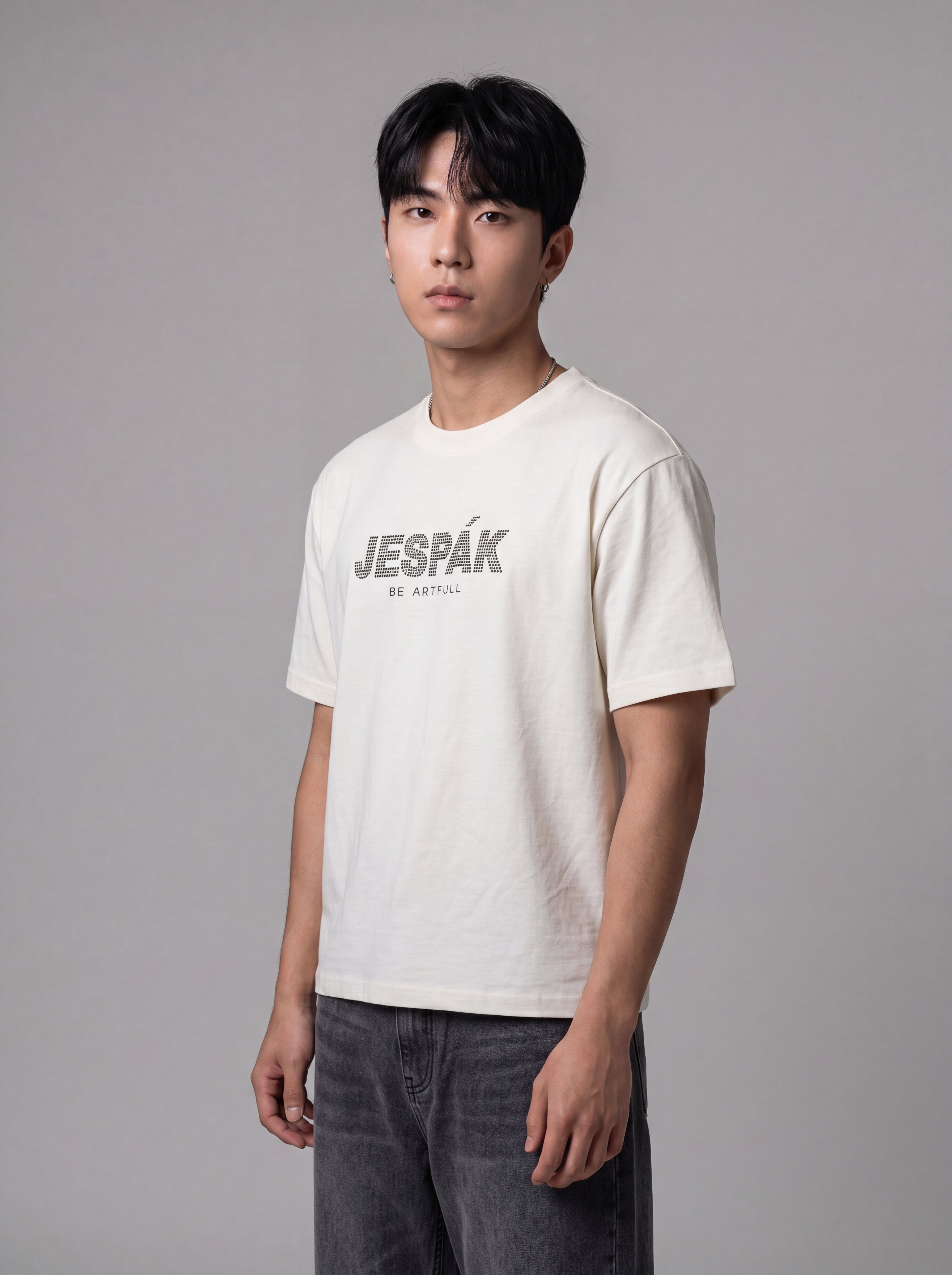 JESPAK DIAMOND DOT TYPOGRAPHY PREMIUM T-SHIRT