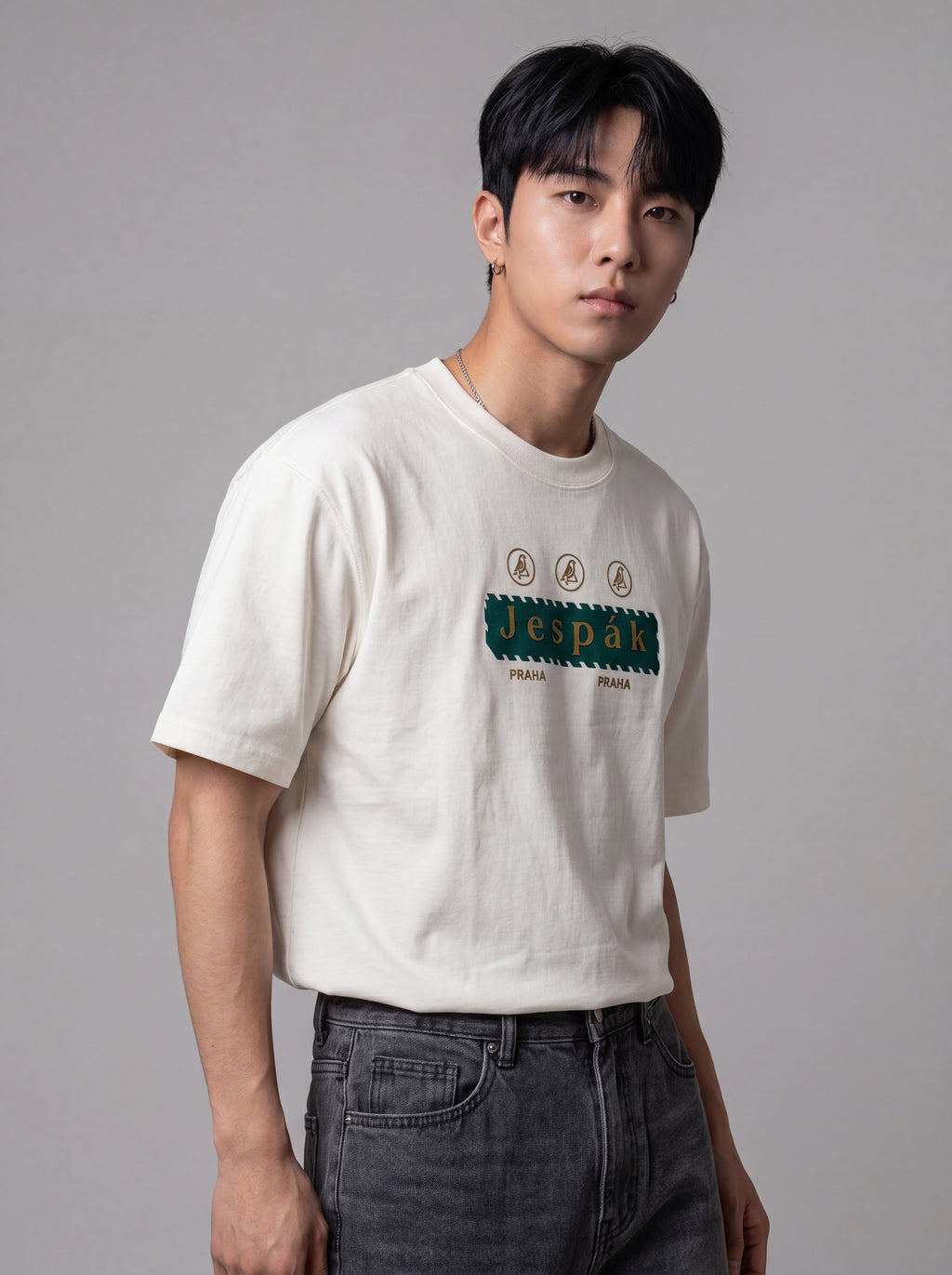 JESPAK EMBOSSED ICON STRIP PREMIUM T-SHIRT