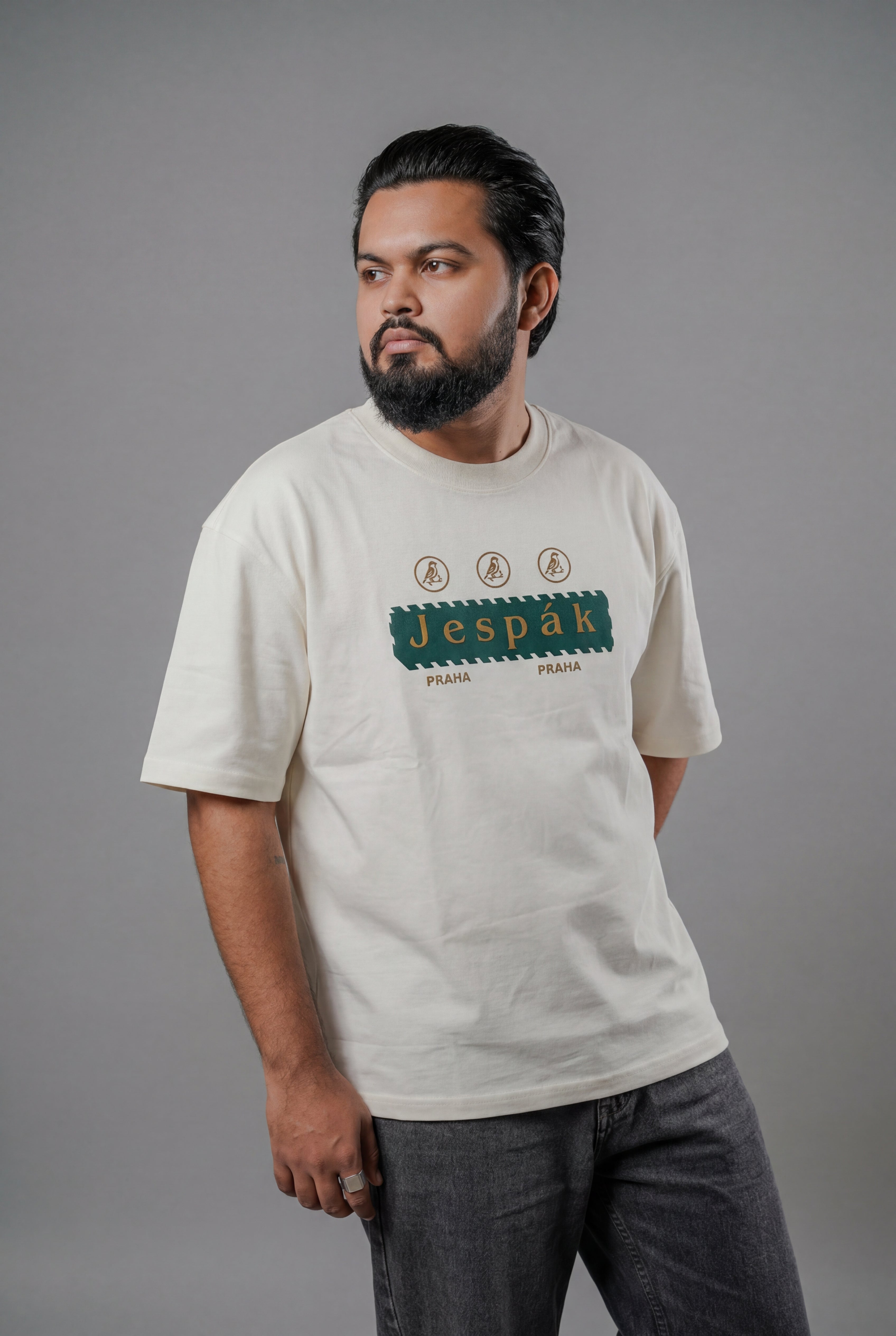 JESPAK EMBOSSED ICON STRIP PREMIUM T-SHIRT