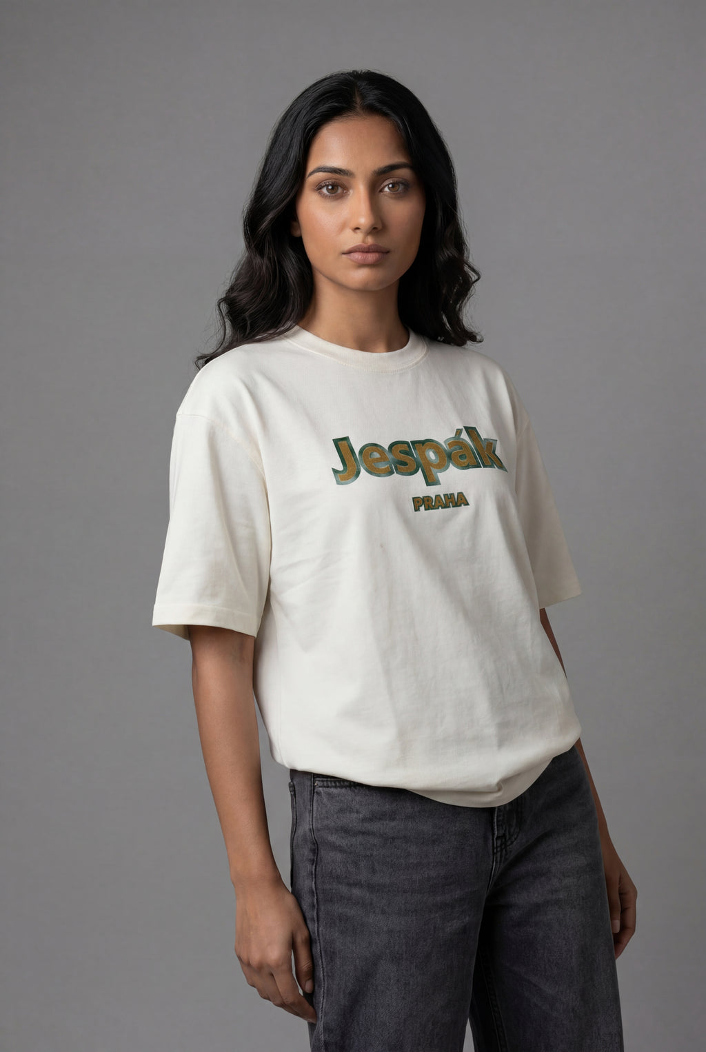 JESPÁK PRAHA EMBOSSED GRAPHIC T-SHIRT